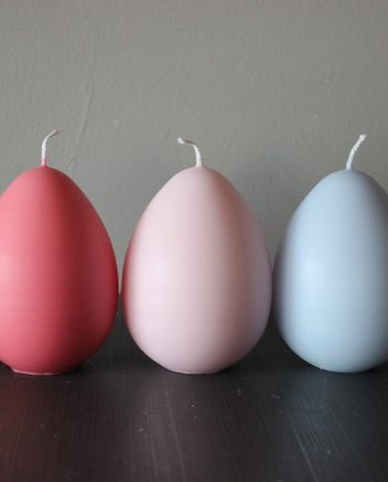 Äggljus enfärgat i olika färger